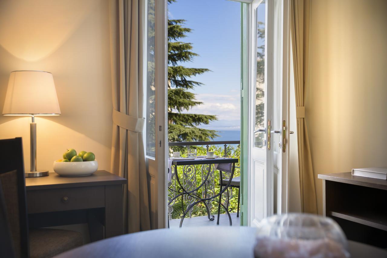 Remisens Villa Elsa Lovran Bagian luar foto