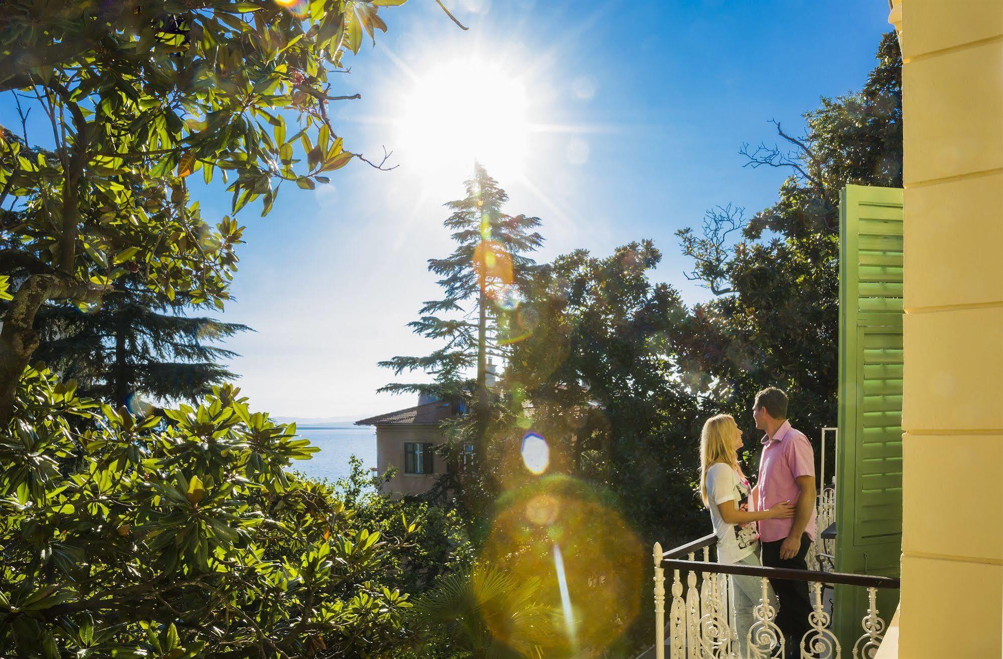 Remisens Villa Elsa Lovran Bagian luar foto